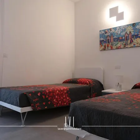 Wave Apartment