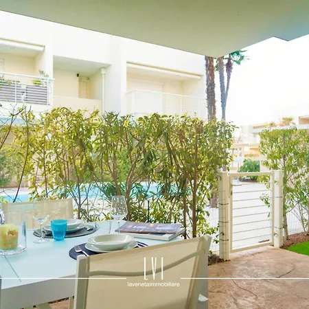 Appartamento Wave - Private Garden & Pool Retreat *