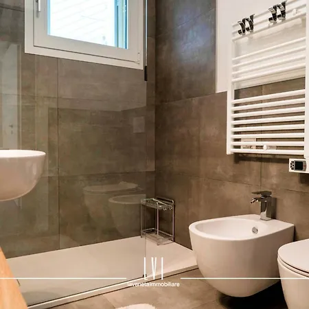 Wave - Private Garden & Pool Retreat Apartment *