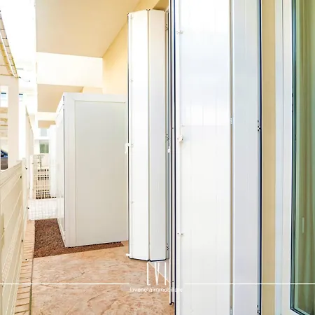 Wave - Private Garden & Pool Retreat 公寓 *
